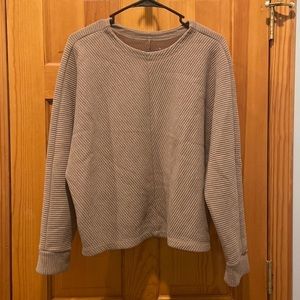 𝅺Tan Sweater